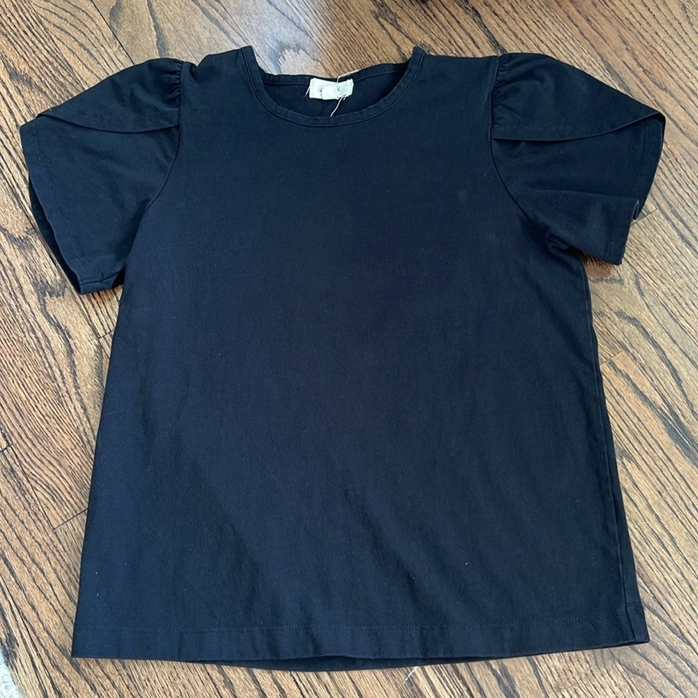 Jak & Rae cotton flutter tee